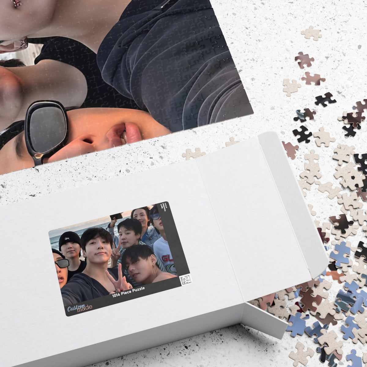 Photo Memory Puzzle — Beach Selfie Group Jigsaw (110/252/520/1014 pc)