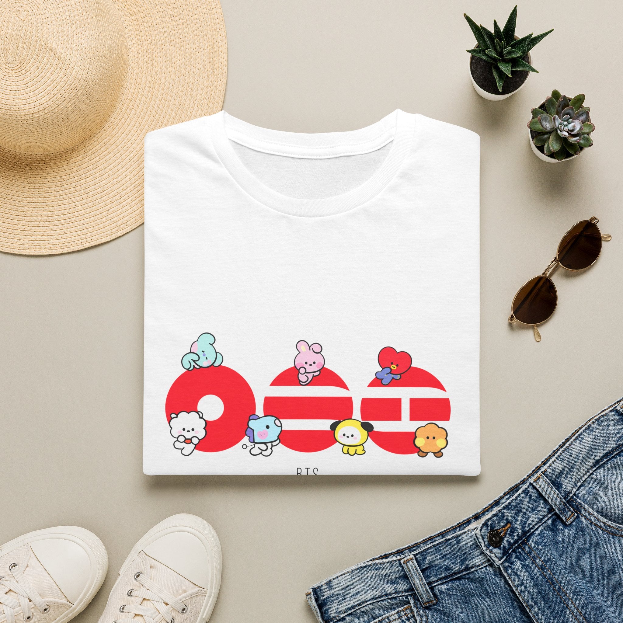 BT21 Simple white T-Shirt
