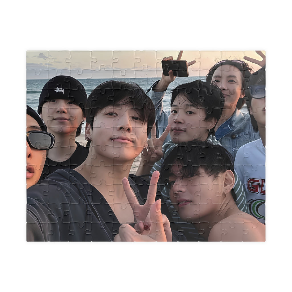 Photo Memory Puzzle — Beach Selfie Group Jigsaw (110/252/520/1014 pc)