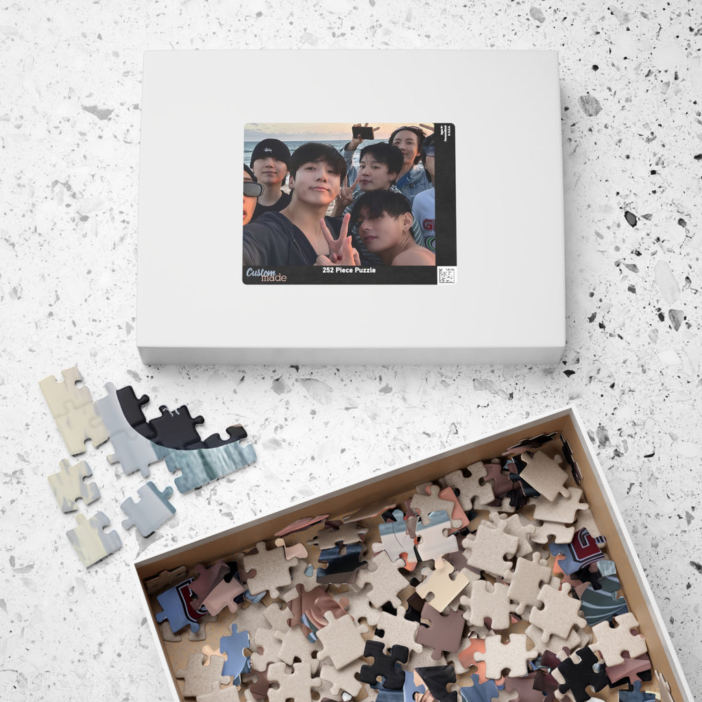 Photo Memory Puzzle — Beach Selfie Group Jigsaw (110/252/520/1014 pc)